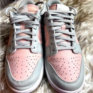 Nike dunks low 9.5w pink Oxford white